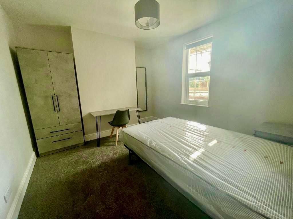 Additional property image - Whiteladies Road, Clifton, Bristol
