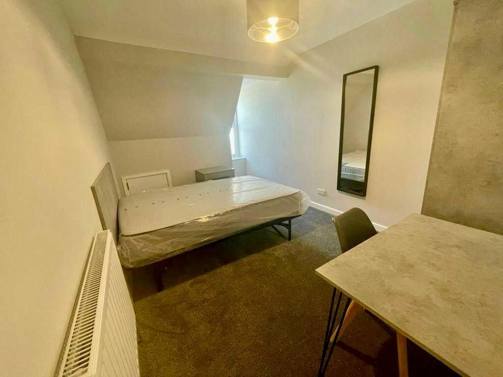 Additional property image - Whiteladies Road, Clifton, Bristol