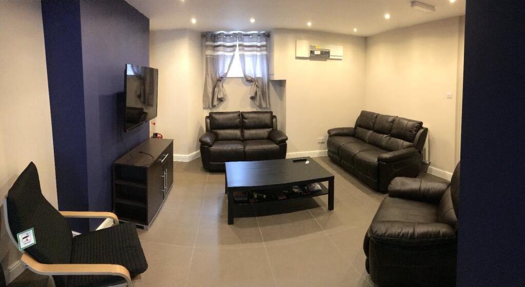 Main image of property: Ridgeway Terrace, Woodhouse, Leeds
