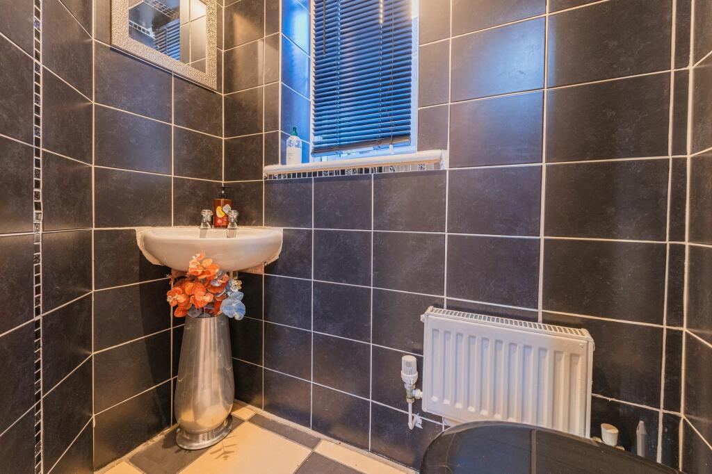 Additional property image - Fairplace Close, Broadlands, Bridgend, Bridgend County,