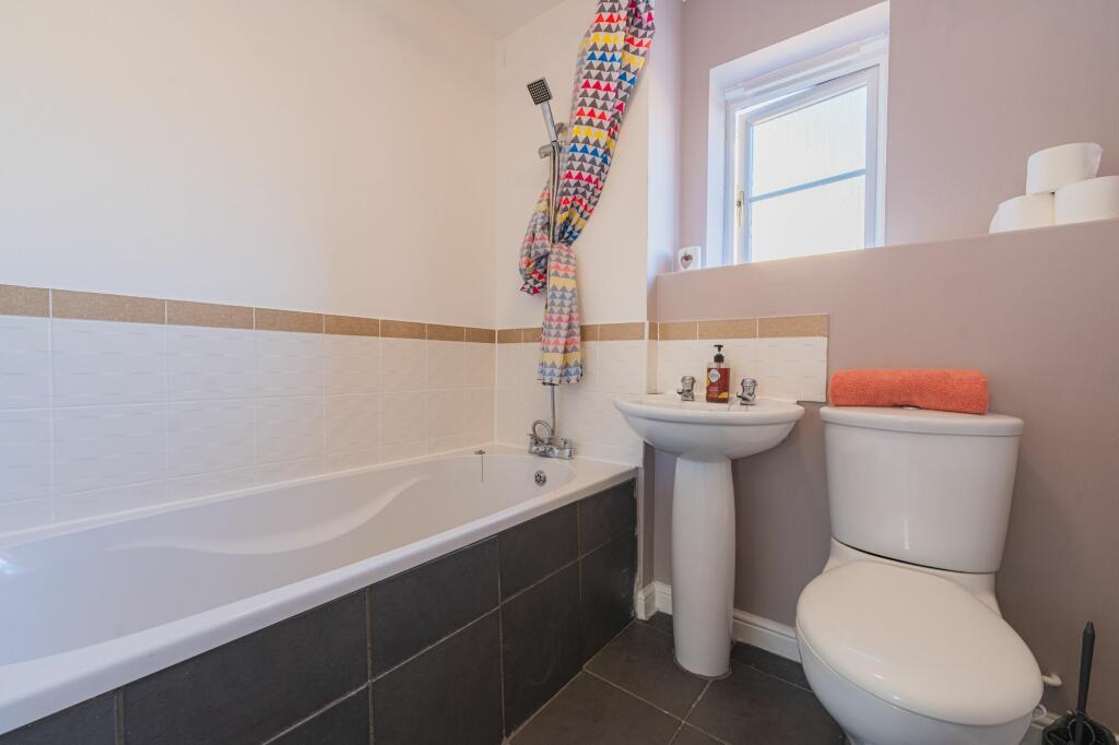 Additional property image - Fairplace Close, Broadlands, Bridgend, Bridgend County,