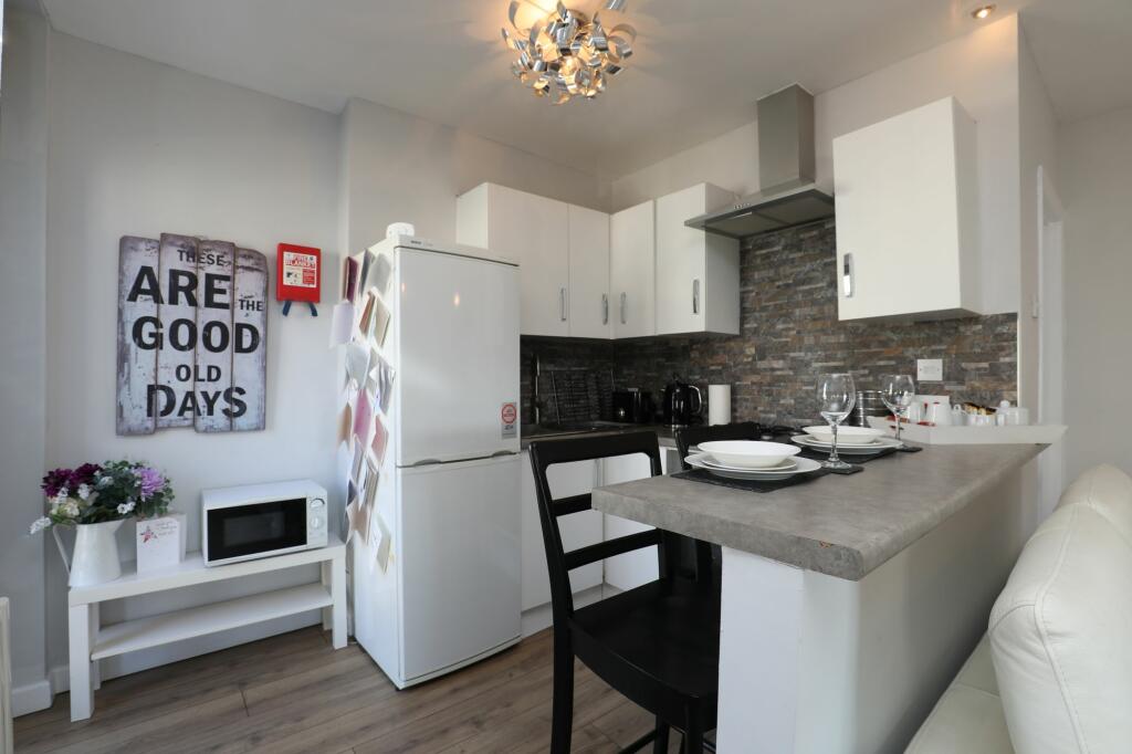 Additional property image - Esplanade Avenue, Porthcawl, CF36