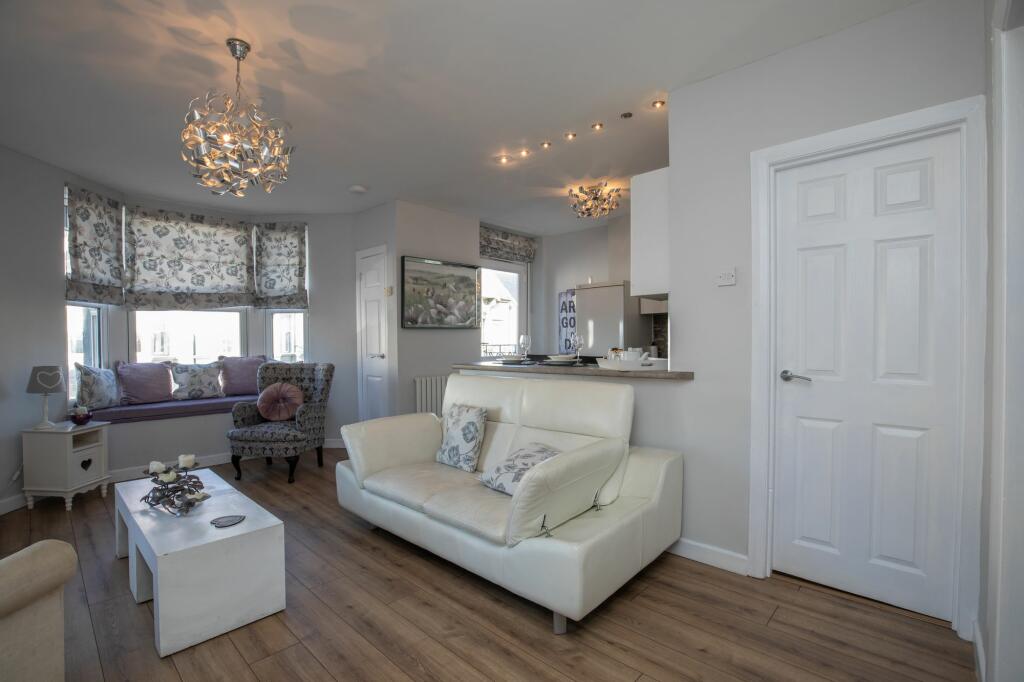 Additional property image - Esplanade Avenue, Porthcawl, CF36