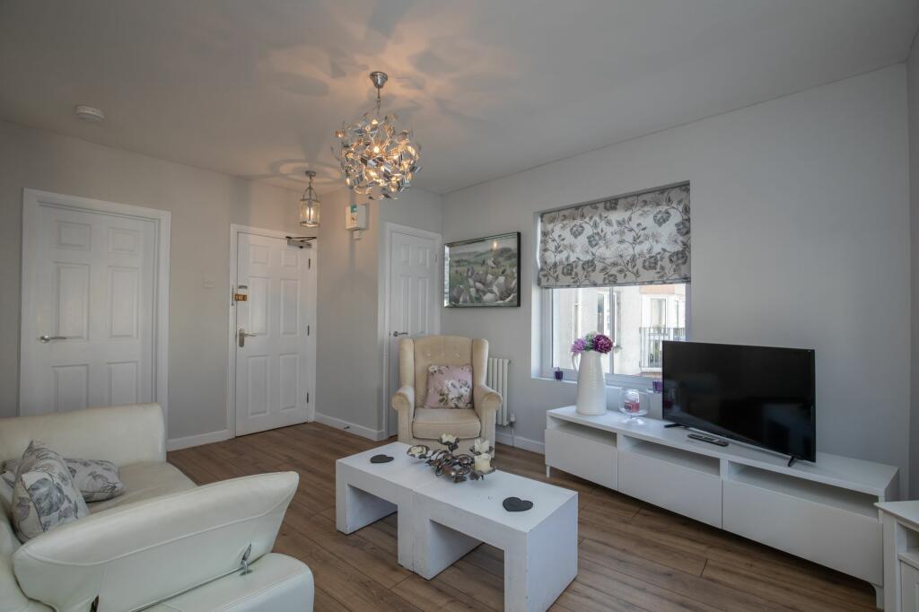 Additional property image - Esplanade Avenue, Porthcawl, CF36
