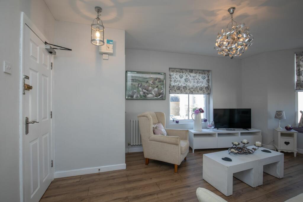 Additional property image - Esplanade Avenue, Porthcawl, CF36