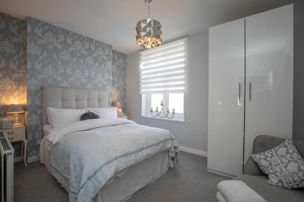 Additional property image - Esplanade Avenue, Porthcawl, CF36