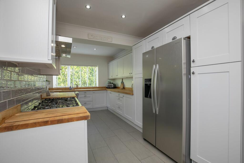 Additional property image - Bryntirion Close, Bridgend, Bridgend County, CF31