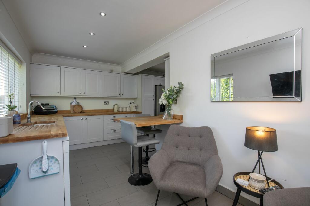 Additional property image - Bryntirion Close, Bridgend, Bridgend County, CF31