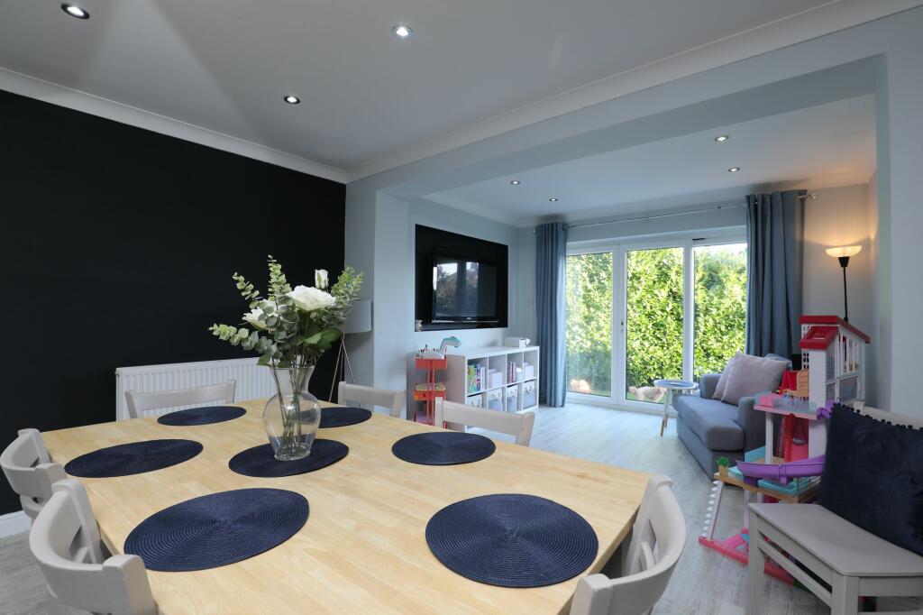 Additional property image - Bryntirion Close, Bridgend, Bridgend County, CF31