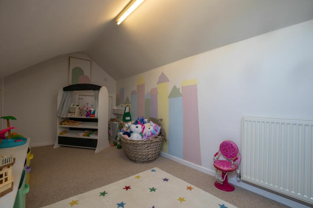 Additional property image - Bryntirion Close, Bridgend, Bridgend County, CF31