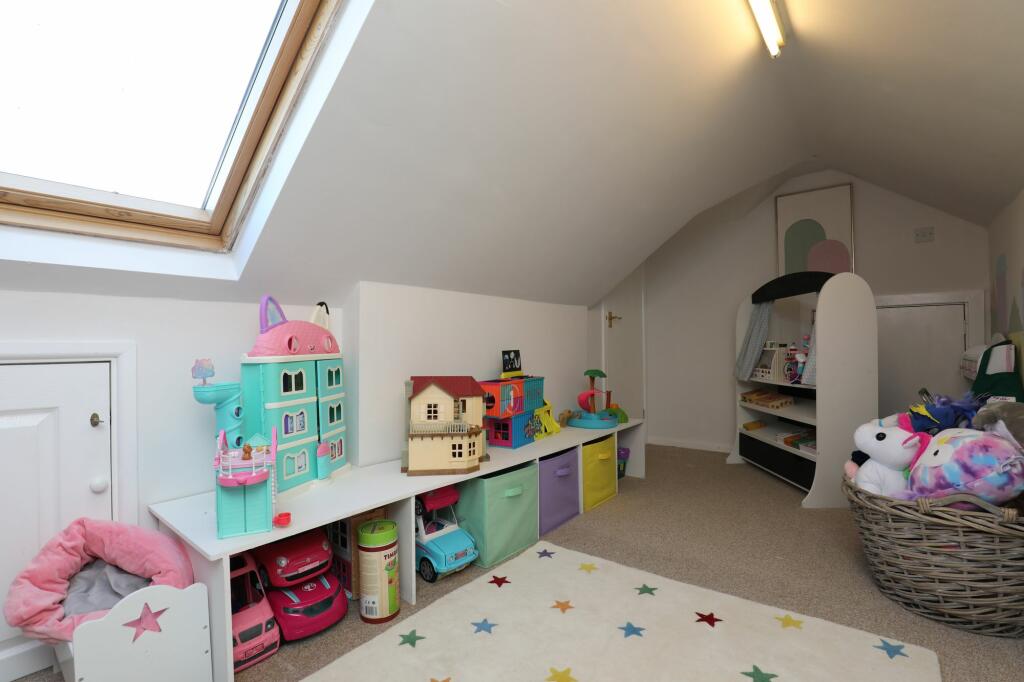 Additional property image - Bryntirion Close, Bridgend, Bridgend County, CF31