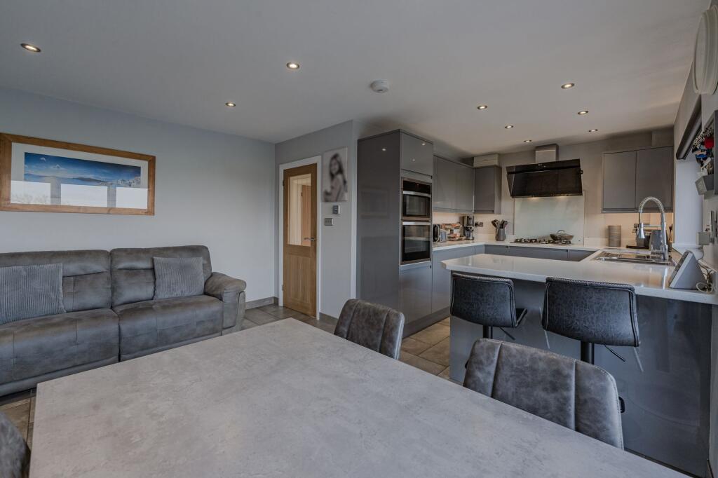 Additional property image - Long Acre Drive, Nottage, Porthcawl, CF36