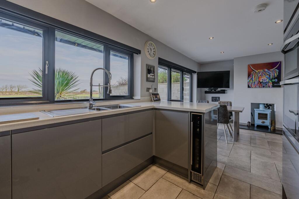 Additional property image - Long Acre Drive, Nottage, Porthcawl, CF36