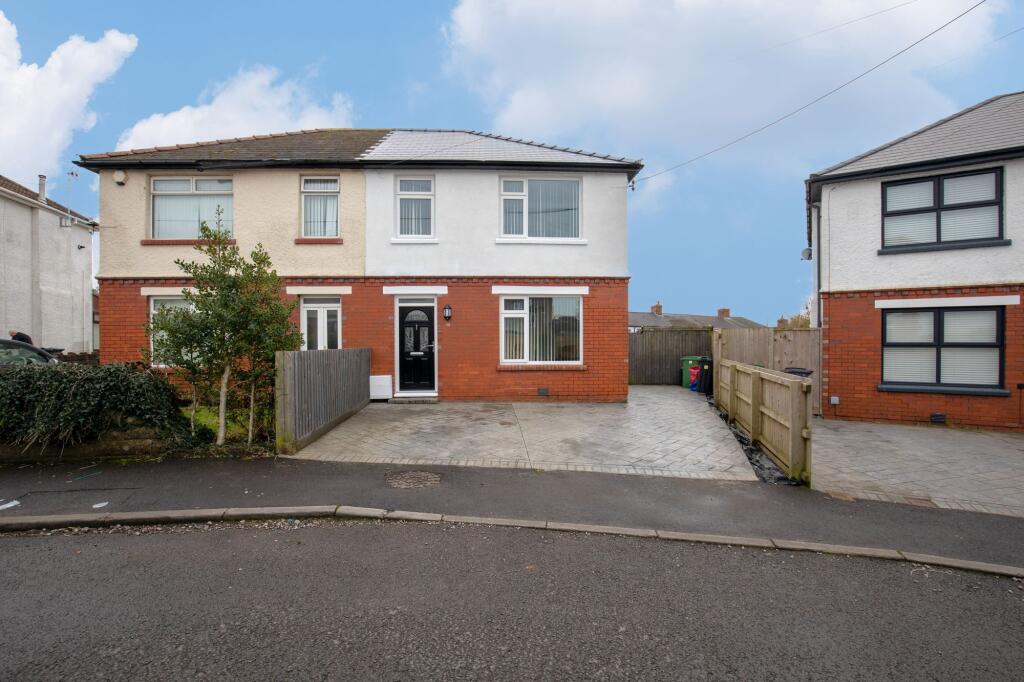 Main image of property: Linden Grove, Rumney, CF3