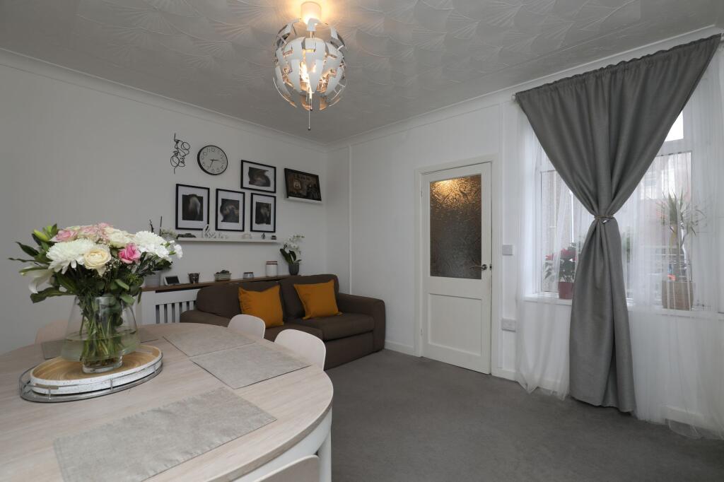 Additional property image - Highland Place, Bridgend, CF31