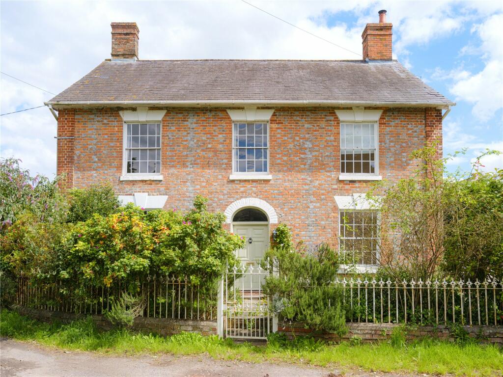 4 bedroom detached house for sale in Manningford Bruce, Pewsey, SN9