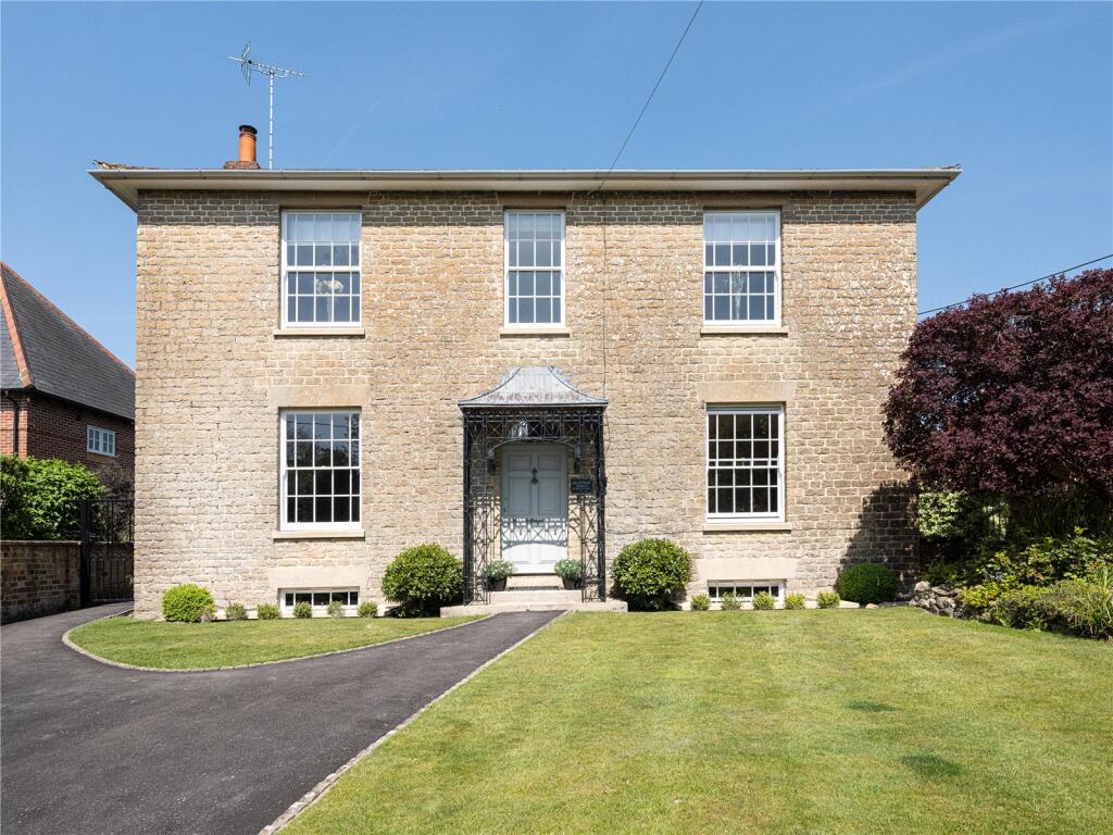 Main image of property: The Pitchens, Wroughton, SN4