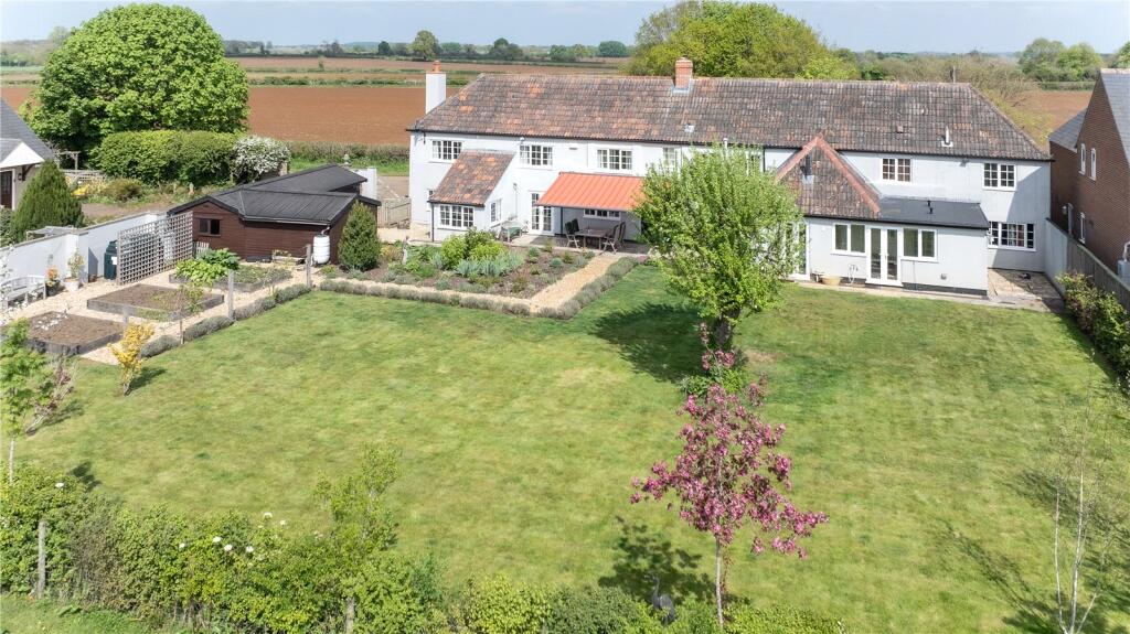 Main image of property: Tockenham, Swindon, SN4