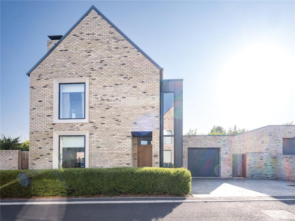 Main image of property: Ceres Place, Calne, SN11