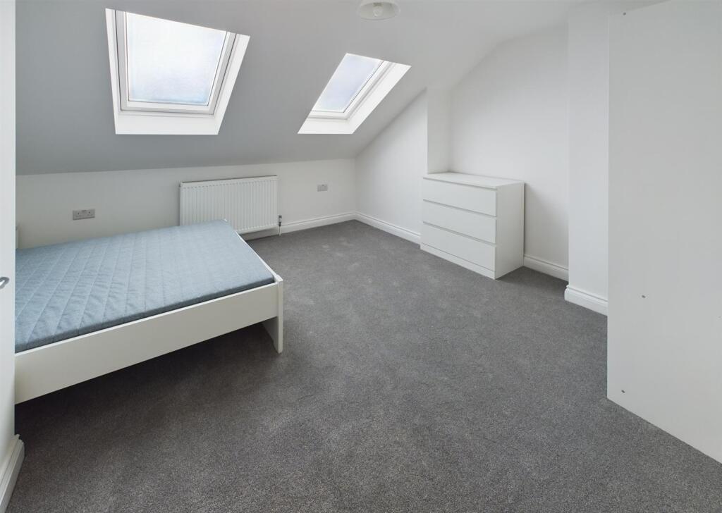 Additional property image - Cooksley Road, Bristol