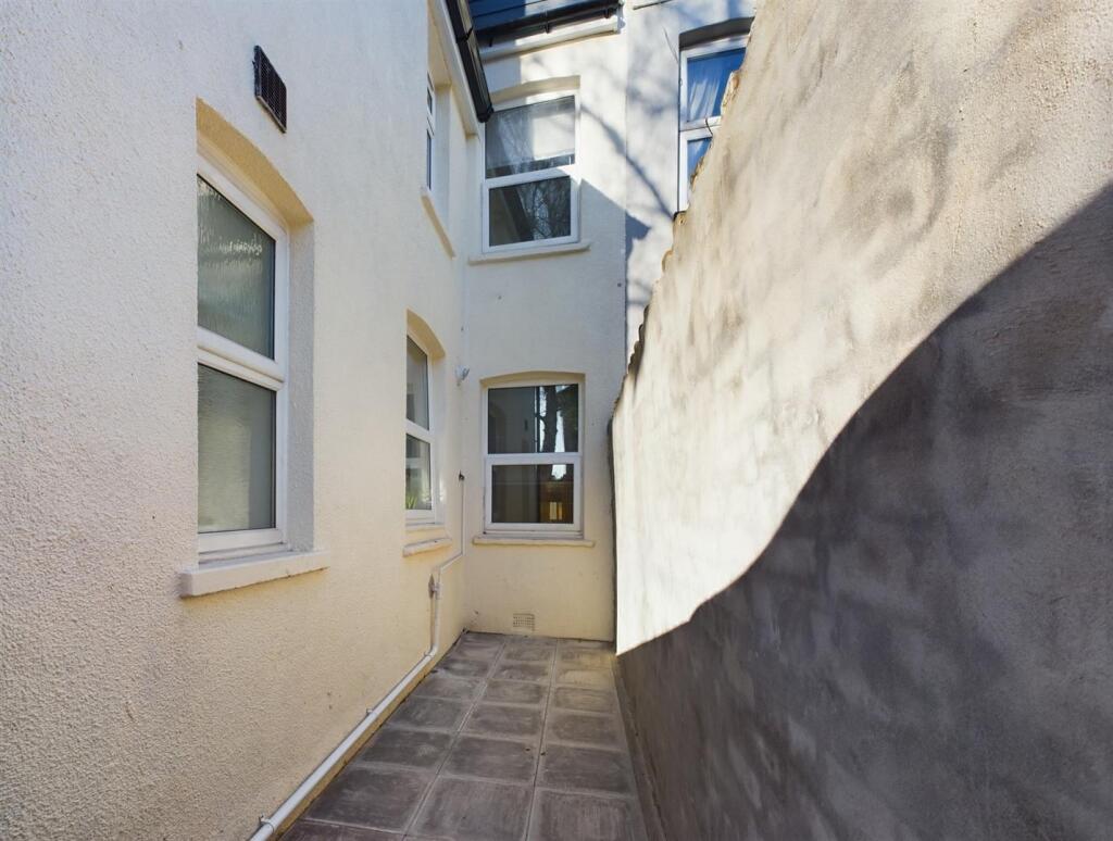 Additional property image - Cooksley Road, Bristol