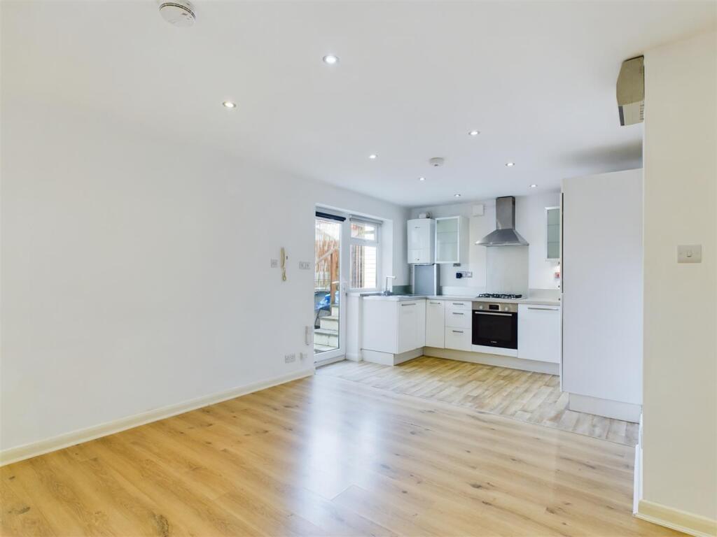 Additional property image - Filton Avenue, Bristol