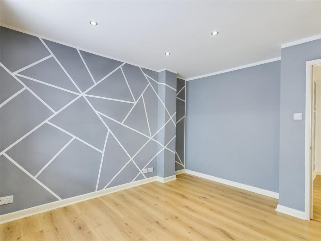 Additional property image - Filton Avenue, Bristol
