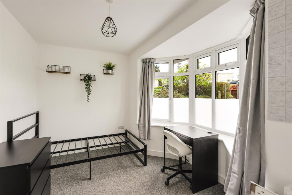 Additional property image - Orpen Gardens, Bristol