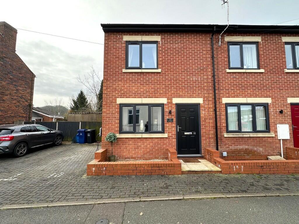 2 bedroom terraced house for sale in The Rookery, Newcastle Under Lyme
