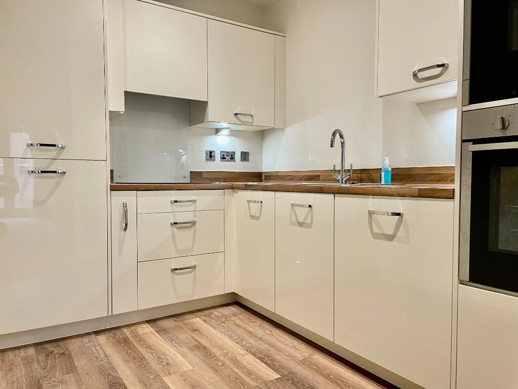 Additional property image - The Grange, Gallagher Square, Warwick, Warwickshire, CV34