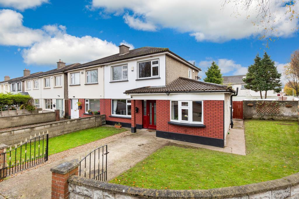 Main image of property: 2 The Court, Mulhuddart Wood, Mulhuddart, Dublin 15, D15 XK8V