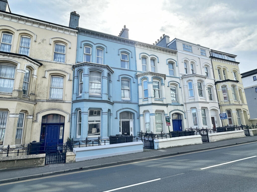 Main image of property: 35, Flat 1 35 Peel Road, IM1 4LU