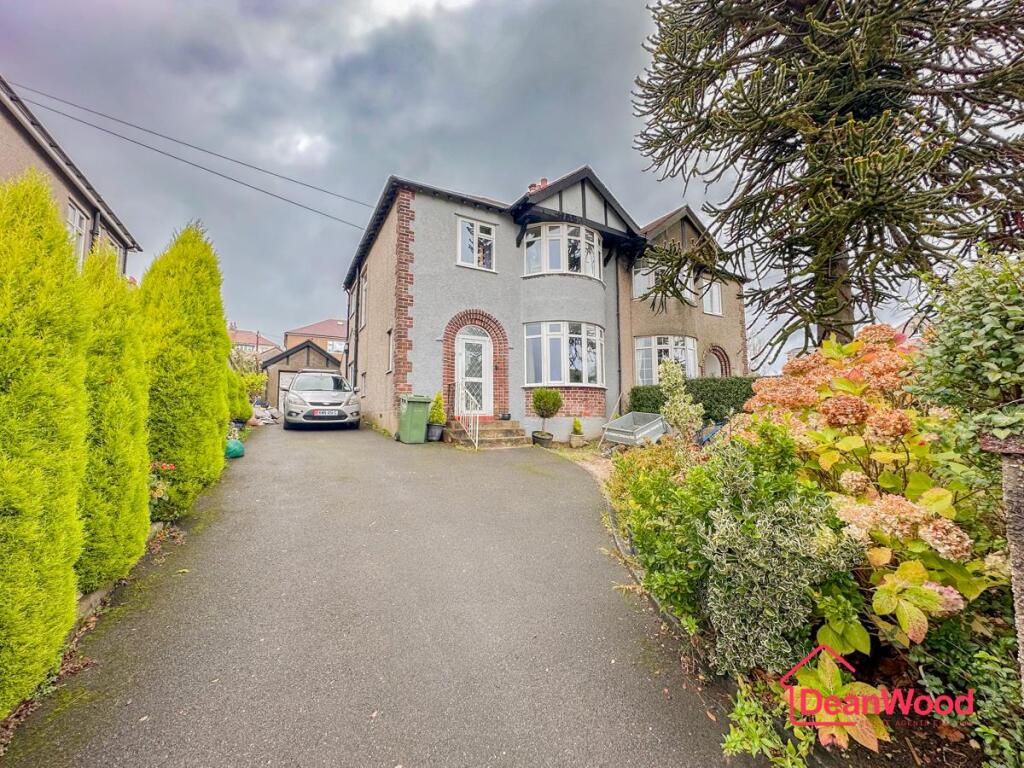 Main image of property: 15 Governors Road, Onchan