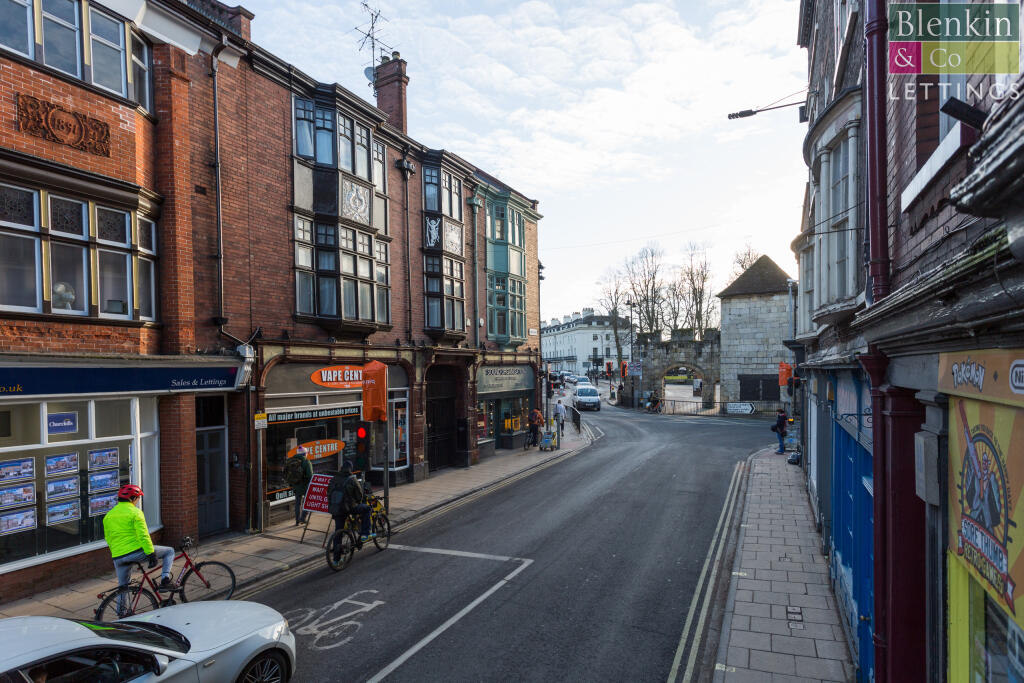 Main image of property: Gillygate, York, North Yorkshire