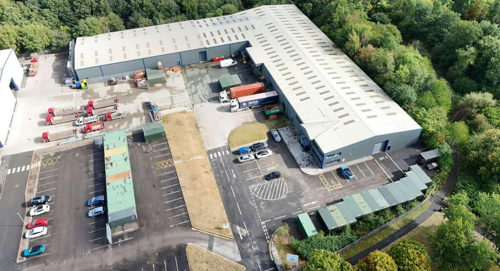 Main image of property: Spectrum 23, Sankey Valley Industrial Estate, Anglezarke Road, Newton Le Willows, WA12 8DN
