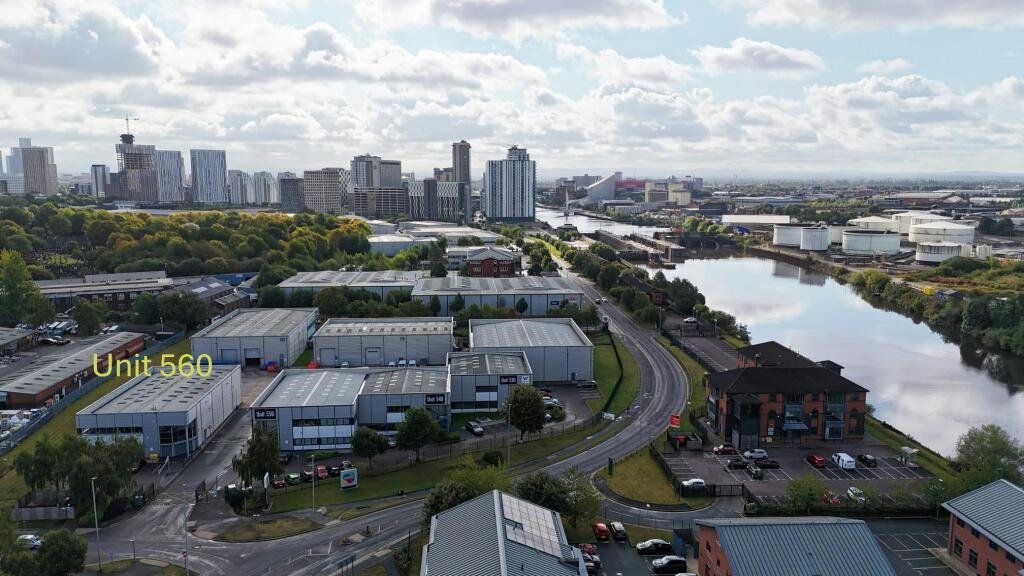 Main image of property: Unit 560, Metroplex Business Park, Salford, M50 2UE