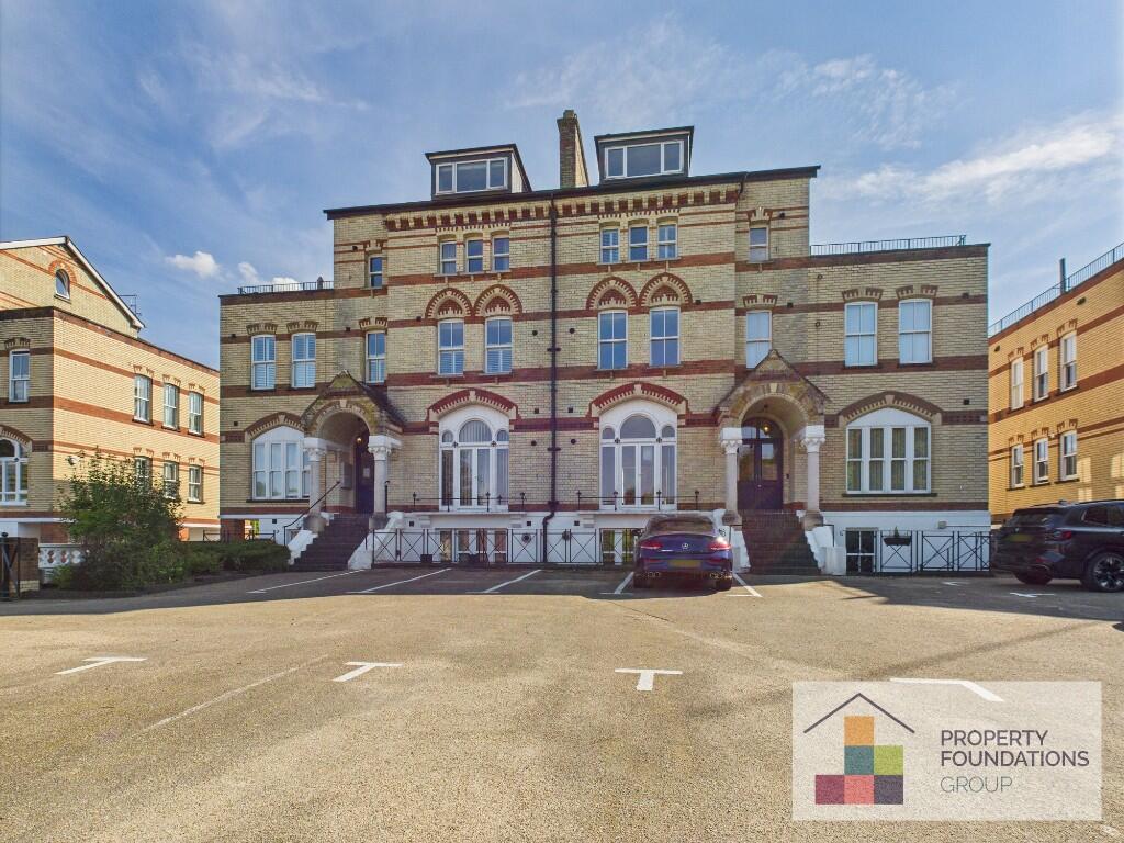 Main image of property: Fairmile, Henley-On-Thames, Oxfordshire, RG9