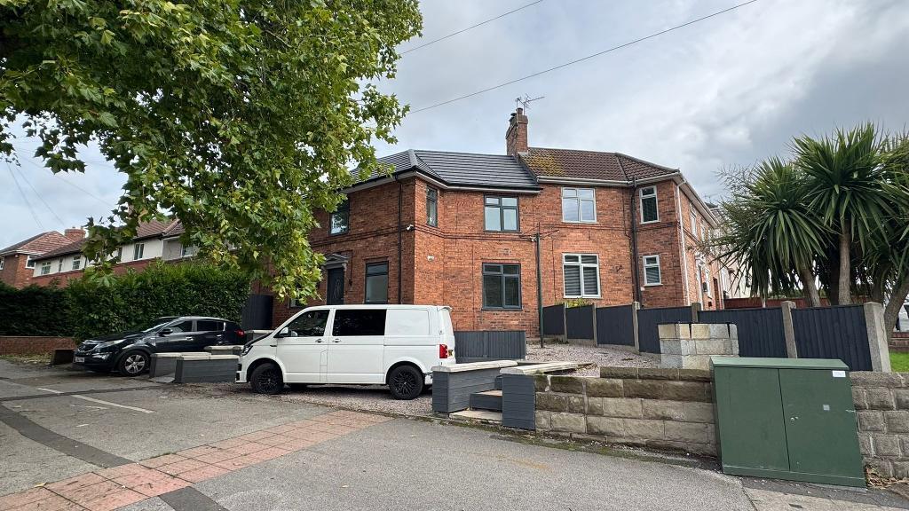 Main image of property: Mansfield Road, Blidworth, Mansfield, Nottinghamshire, NG21 0RA