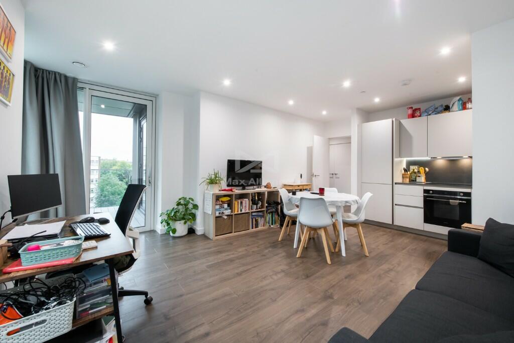 Main image of property: Hartingtons, Woodberry Down, London, N4