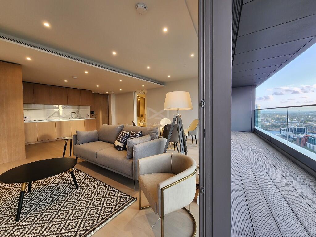 Main image of property: 10 Park Drive, Canary Wharf, London, E14