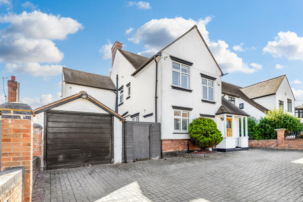 5 bedroom semidetached house for sale in Avondale Road, Bromley, BR1