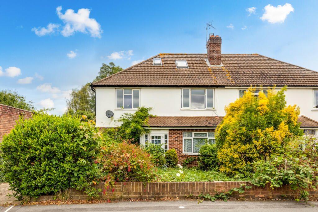 2 bedroom for sale in Verona Drive, Surbiton, KT6