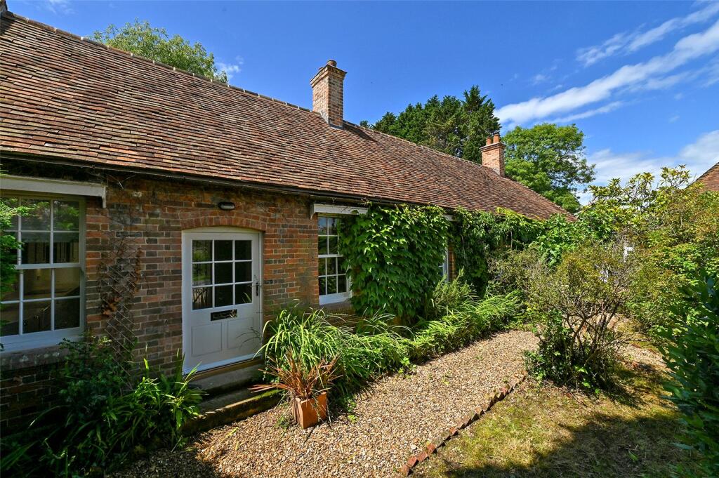 Main image of property: Pamber End, Tadley, Hampshire, RG26