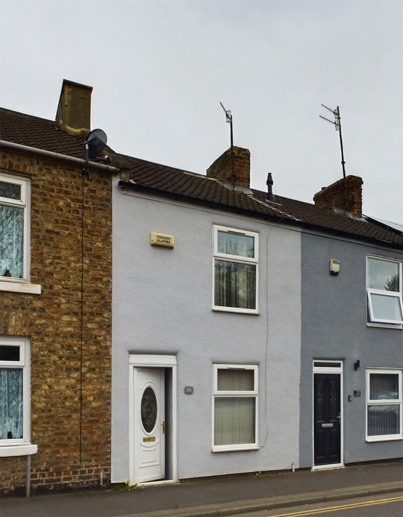 2 bedroom terraced house for sale in New Road, Guisborough, TS14