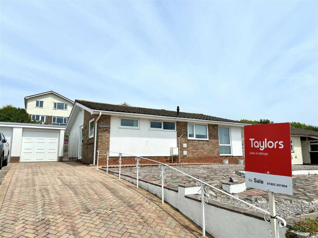 3 bedroom detached bungalow for sale in Purbeck Avenue, Torquay, TQ2