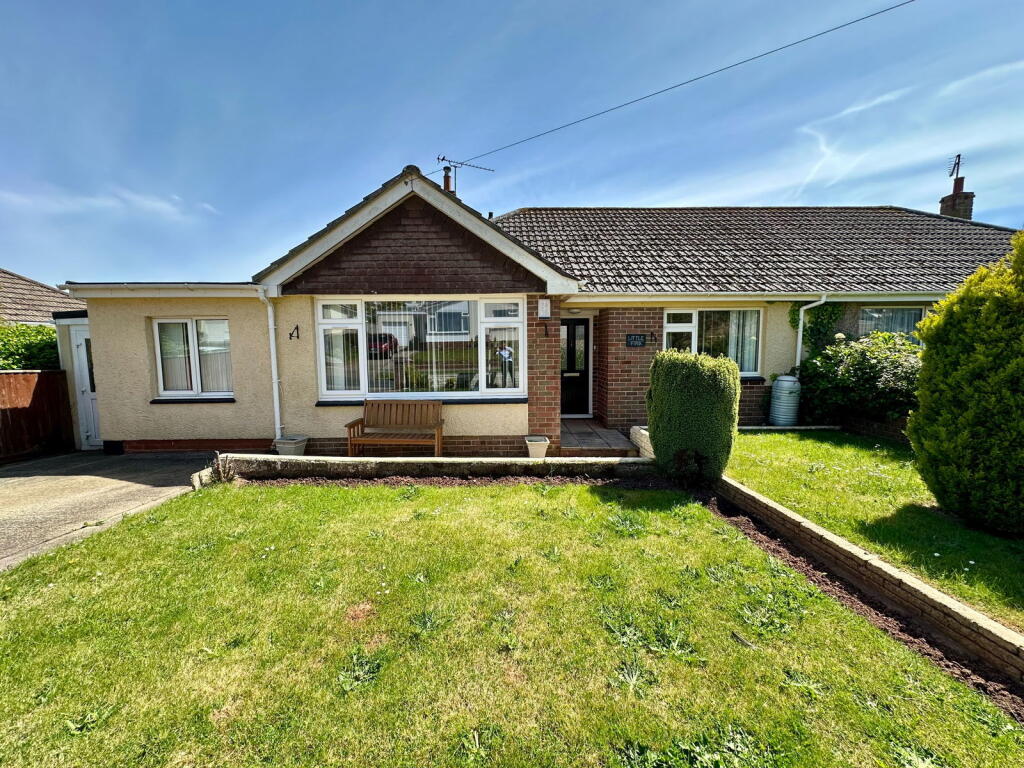 Main image of property: Helens Mead Road, Torquay, TQ2 8PD