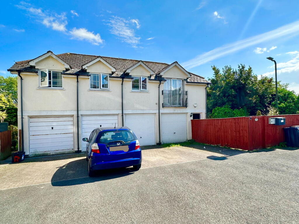 Main image of property: Vansittart Road, Torquay, TQ2 5BJ