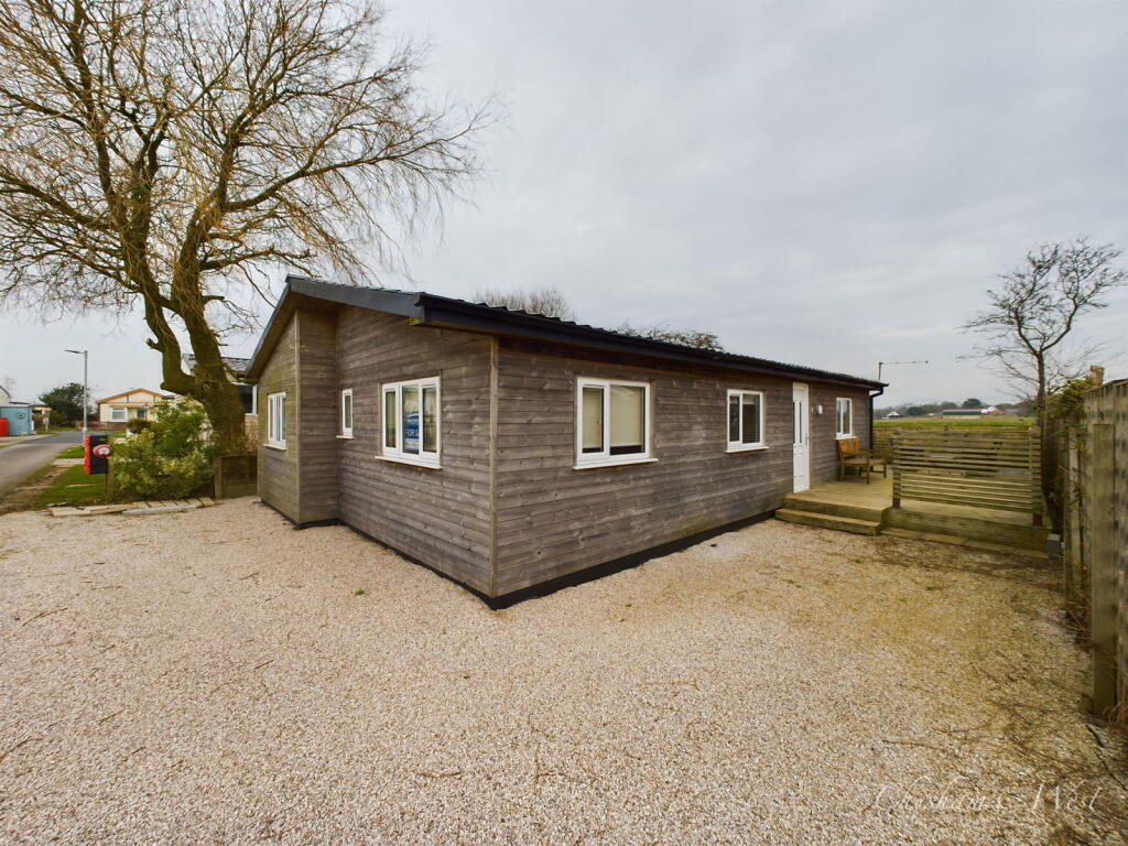 Main image of property: Larbreck Gardens, Garstang Road, PR3