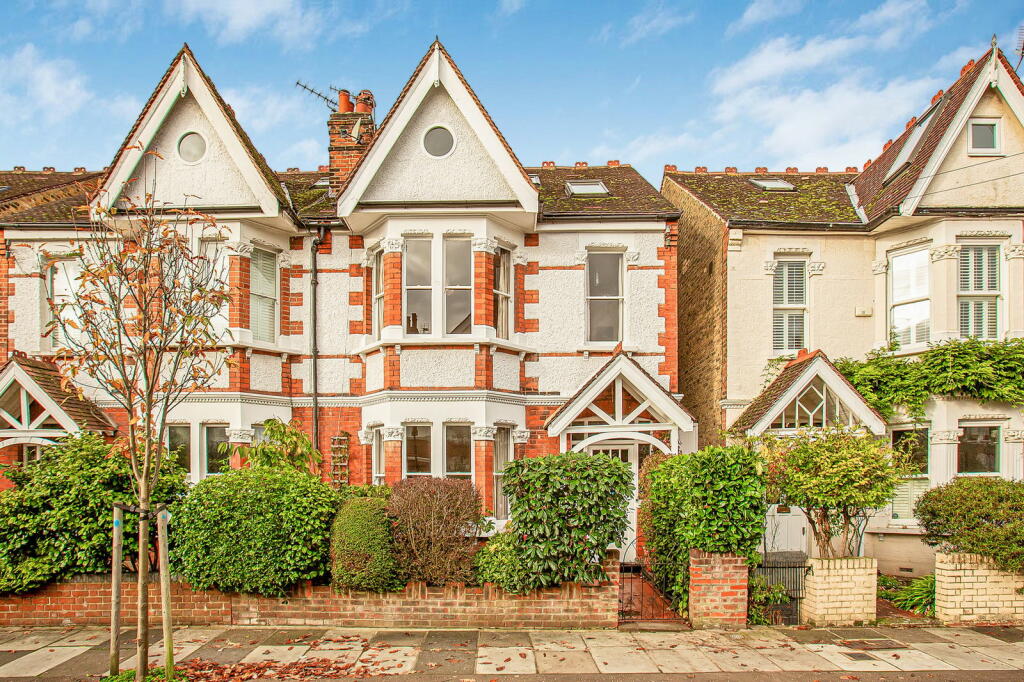 Main image of property: Coval Road, London, SW14 7RW