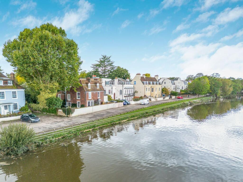 Main image of property: Thames Bank, Mortlake, SW14 7QR
